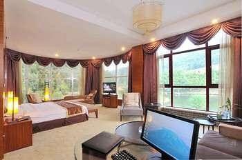 Luanchuan Re-Channel Ferry Lake Hotel Gucheng  Экстерьер фото
